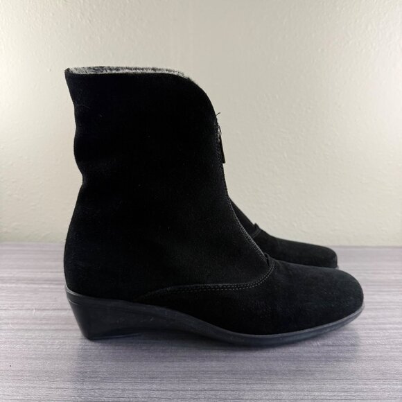 La Canadiene Black Suede Mid-Calf Zip-Up Boots With Faux Fur Lining Size 7 23935 - Picture 1 of 10